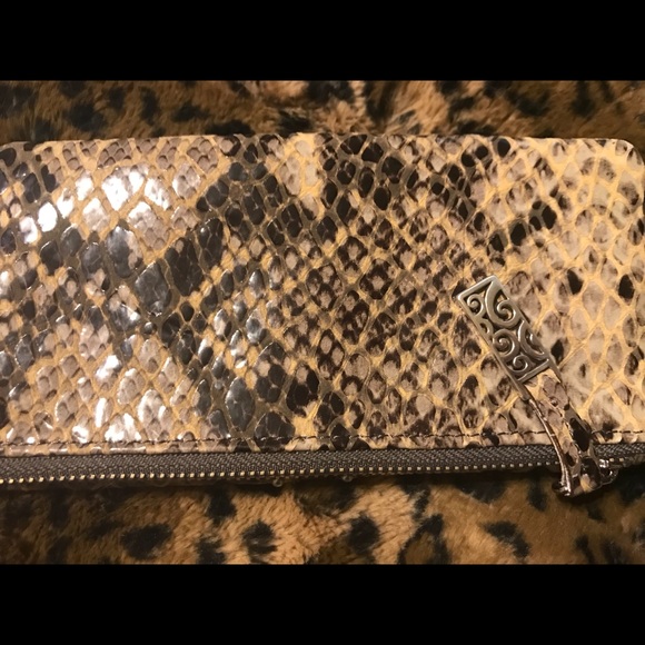 Authentic Brighton new Large python Wallet - Picture 4 of 6